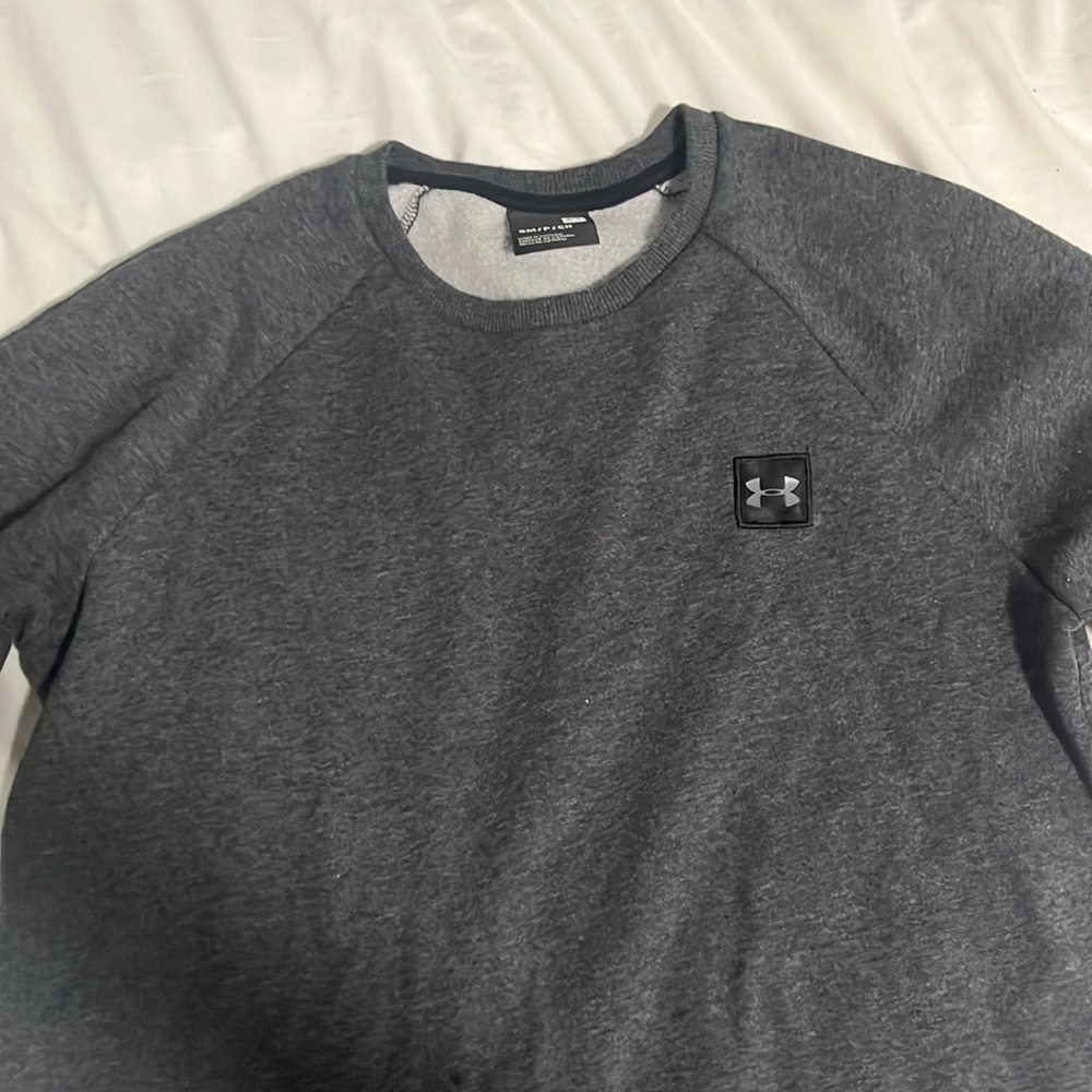 Grey Under Armour Crew Neck, Small